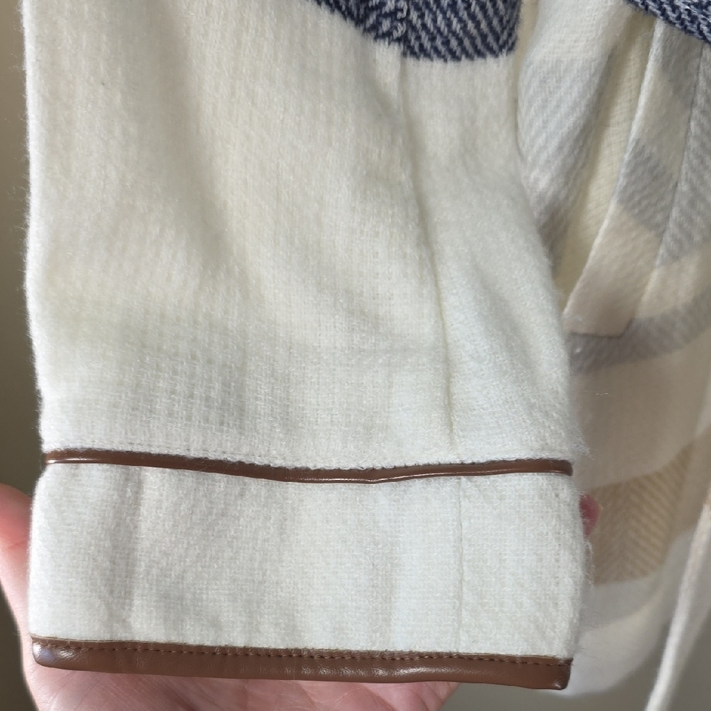 Chico's White Striped Cream Shawl-Collar Belted Blanket Jacket with Navy Beige - Picture 6 of 13